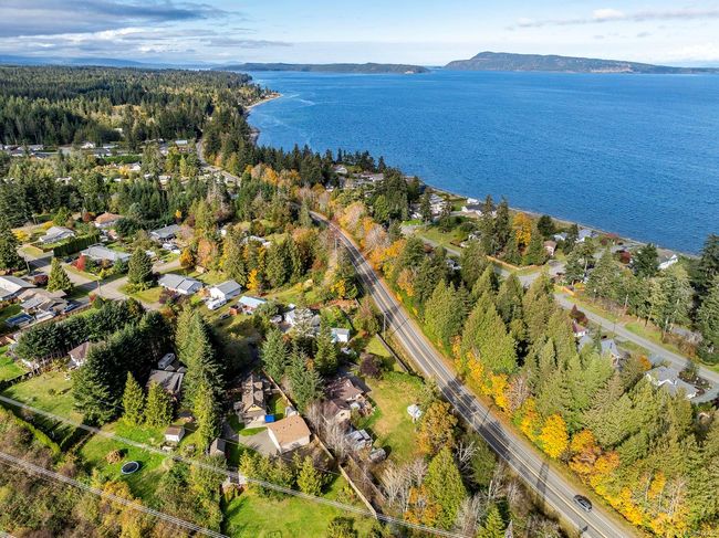 65 Islewood Dr, House other with 3 bedrooms, 2 bathrooms and 4 parking in Bowser BC | Image 54