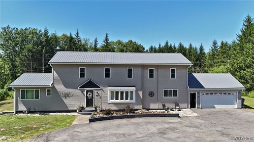 1468 Pontiac Rd, Angola, NY, 14006-9527 | Card Image
