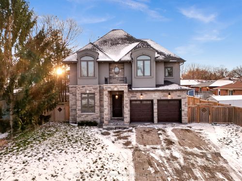 752 Hillview Cres, Pickering, ON, L1W2S1 | Card Image