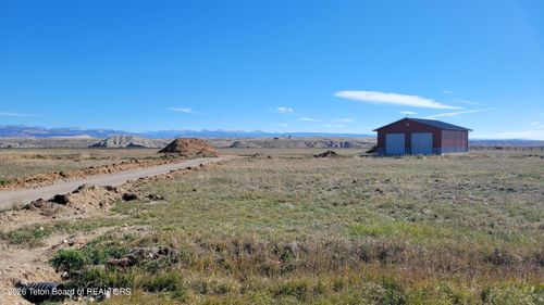 27 Wind River Peaks Dr, Pinedale, WY, 82941 | Card Image