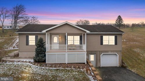 614 Garden Spot Rd, LYKENS, PA, 17048-9048 | Card Image