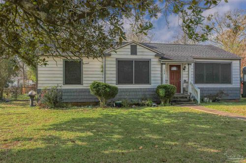 124 Mintz Ln, Cantonment, FL, 32533-1218 | Card Image