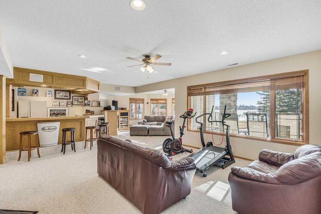 76 Chaparral Cove Se, House other with 3 bedrooms, 3 bathrooms and 4 parking in Calgary AB | Image 36