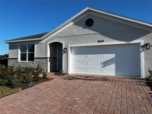 7008 Broad Wing Loop, HOWEY IN THE HILLS, FL, 34737-4412 | Card Image