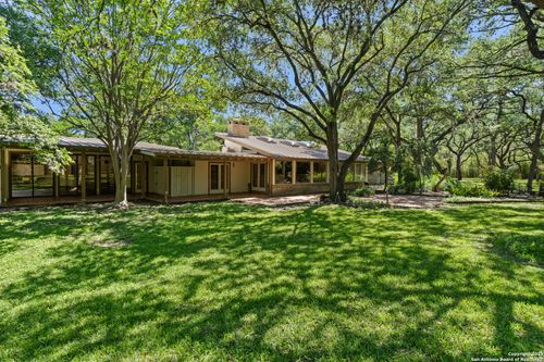 3038 S Valley View Ln, San Antonio, TX, 78217-5136 | Card Image