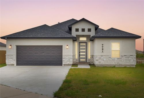 7721 Nadia Dr, Corpus Christi, TX, 78414-1423 | Card Image