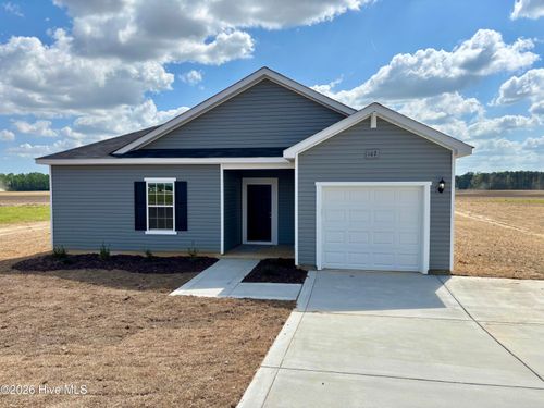 102 Hayes Drive, Pikeville, NC, 27863 | Card Image