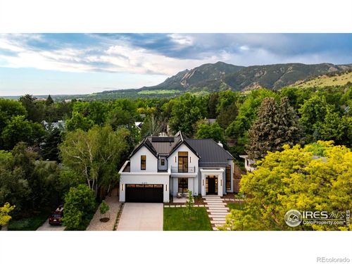 640 Iris Ave, Boulder, CO, 80304-1754 | Card Image