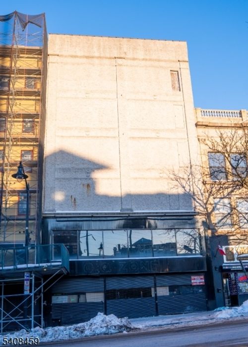 221 Broad St, Elizabeth, NJ, 07201-2303 | Card Image