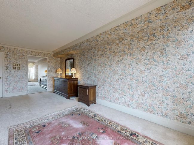 902 - 330 Mill St S, Condo with 3 bedrooms, 2 bathrooms and null parking in Brampton ON | Image 35