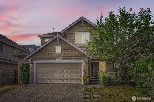 4015 134th Pl Se, Mill Creek, WA, 98012-8945 | Card Image