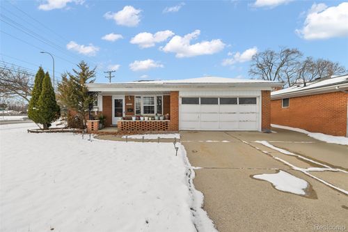 29105 Palomino Dr, Warren, MI, 48093-3504 | Card Image