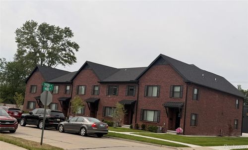 30712 Pardo St, Garden City, MI, 48135-1846 | Card Image