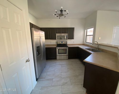 239-525 N Miller Rd, Scottsdale, AZ, 85257-4620 | Card Image