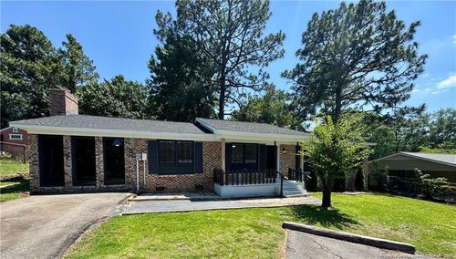 7605 Jennings Ln, Fayetteville, NC, 28303-2322 | Card Image