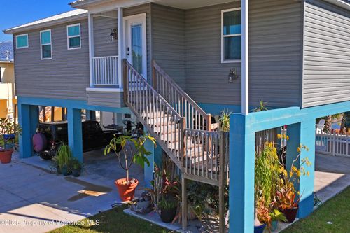 3270 Hibiscus Dr, HERNANDO BEACH, FL, 34607-3517 | Card Image