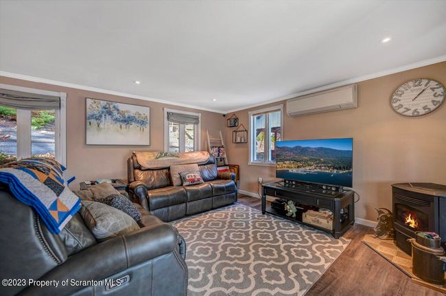 266 Warren Rd 14 Large | Image 14