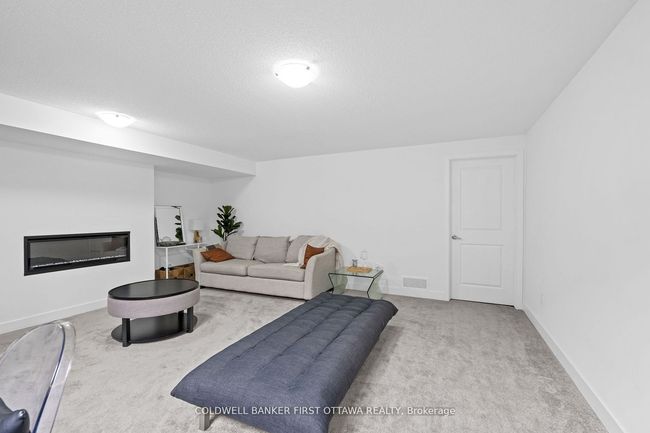 4010 Jockvale Rd, House attached with 3 bedrooms, 3 bathrooms and 1 parking in Nepean ON | Image 19