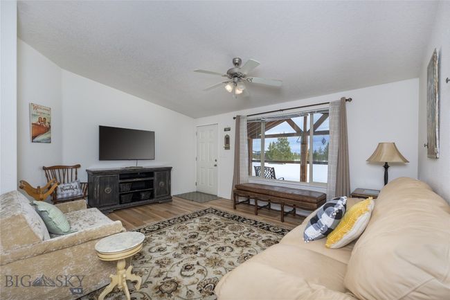 Main Home Living Room | Image 9