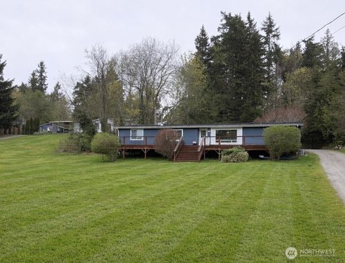 786 Vista Dr, Camano Island, WA, 98282-7387 | Card Image