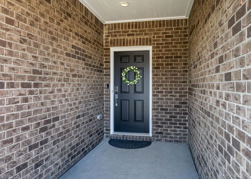 212 Trimble St, Lake Orion, MI, 48360-1257 | Card Image