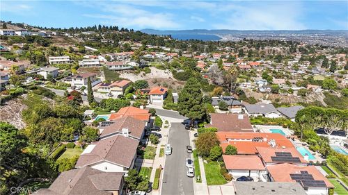 27415 Larchbluff Dr, Rancho Palos Verdes, CA, 90275-3931 | Card Image