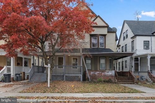 921 Carteret Ave, Trenton, NJ, 08618-5311 | Card Image