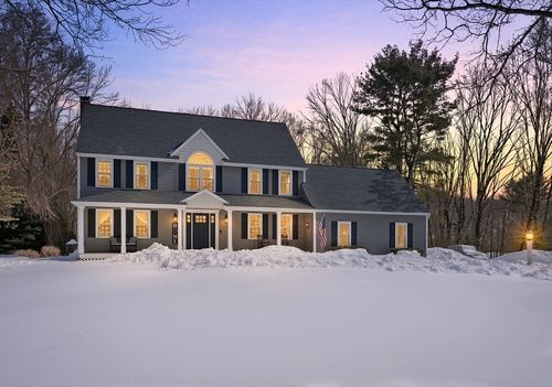 27 Liberty Hill Dr, Blackstone, MA, 01504-1121 | Card Image