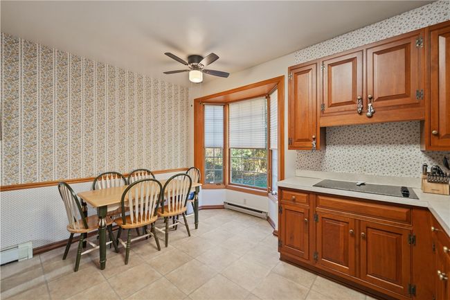 126 Coal Bluff Rd, House other with 3 bedrooms, 3 bathrooms and null parking in Finleyville PA | Image 12