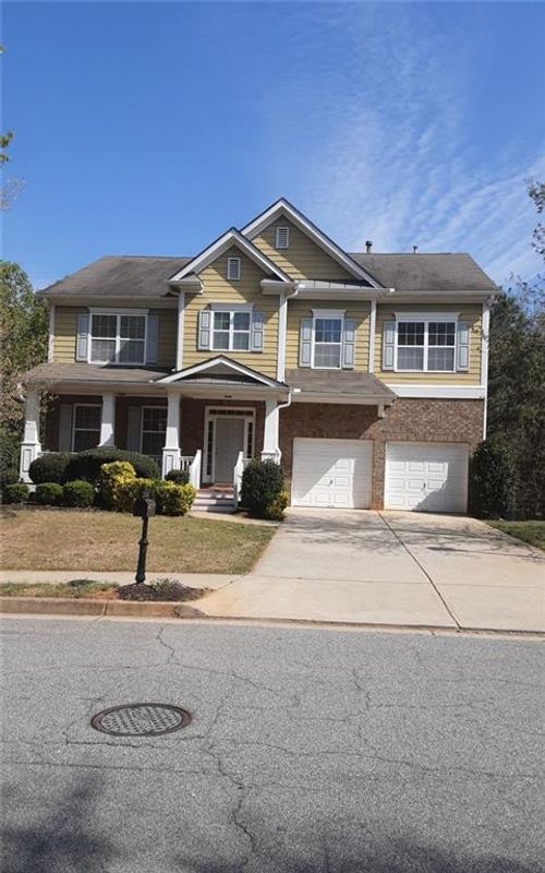 132 Lakeshore Pkwy, Newnan, GA, 30263-2285 | Card Image