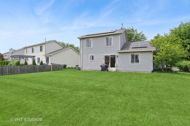 2477 Smithfield Ct, House other with 3 bedrooms, 3 bathrooms and 2 parking in Aurora IL | Image 17
