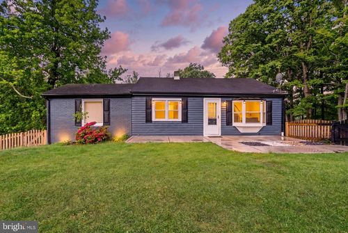 9529 Temple Hill Rd, Clinton, MD, 20735-4436 | Card Image
