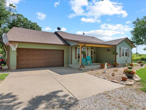 782 County Road 2740, Bartlesville, OK, 74003-4333 | Card Image