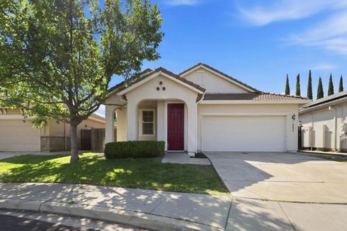 3492 Kauai Road, West Sacramento, CA, 95691 | Card Image