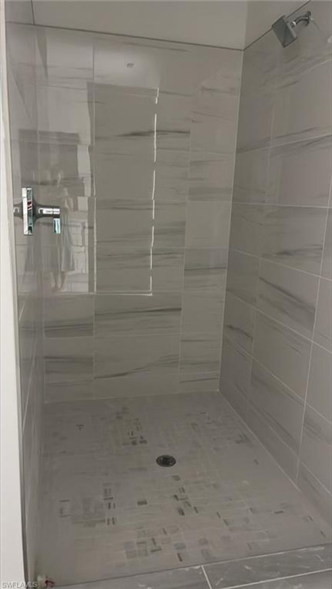 Primary bathroom frameless walk-in shower | Image 14