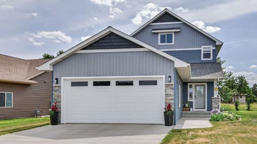 4020 John Hart Pl, Eau Claire, WI, 54703-6319 | Card Image