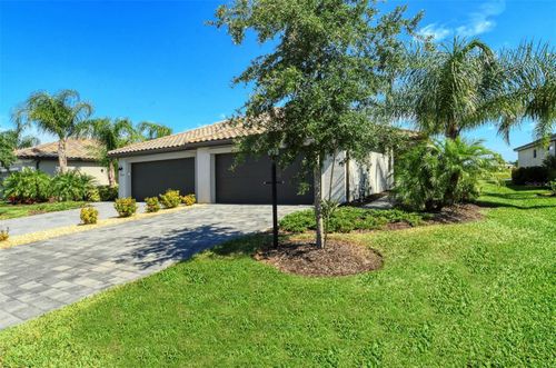 15957 Clear Skies Pl, BRADENTON, FL, 34211-1429 | Card Image