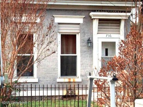 736 Logan St, Louisville, KY, 40204-1852 | Card Image