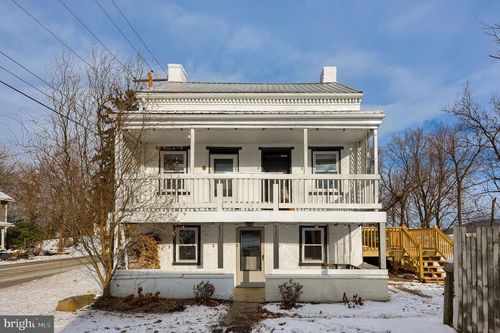 561 Marticville Rd, PEQUEA, PA, 17565-9729 | Card Image