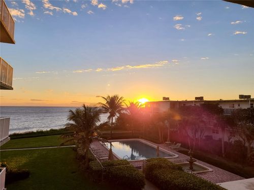 apt-303-4450 Highway A1a, Vero Beach, FL, 32963-1384 | Card Image