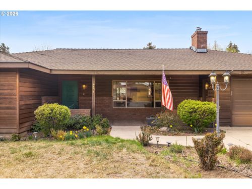 2407 Ne Libby Pl, Bend, OR, 97701 | Card Image