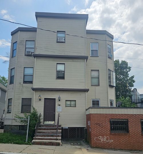 38 Browning Ave, Boston, MA, 02124 | Card Image