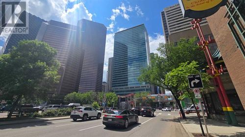 328 Centre St Se, Calgary, AB, T2G4X6 | Card Image