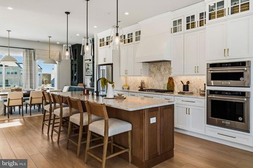 finley-ii-000 River Trail Circle, KING OF PRUSSIA, PA, 19406 | Card Image