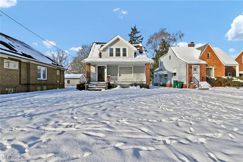 5204 Anthony St, Maple Heights, OH, 44137-1316 | Card Image