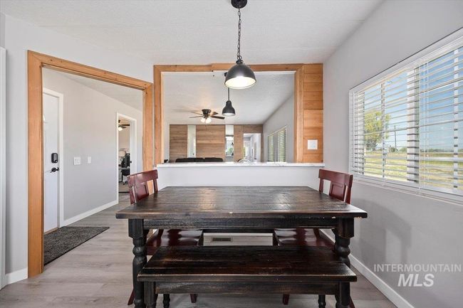 1882 Frontage Rd S, House other with 3 bedrooms, 2 bathrooms and null parking in Wendell ID | Image 13