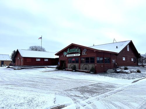 219 2nd St Nw, Roseau, MN, 56751-1000 | Card Image