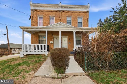 15 S Front St, DARBY, PA, 19023-2928 | Card Image