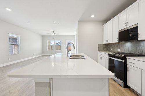510 Blanton St, Mckinney, TX, 75069-2258 | Card Image