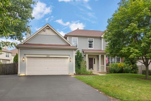 253 Carlton Mews Ct, Sugar Grove, IL, 60554-9429 | Card Image
